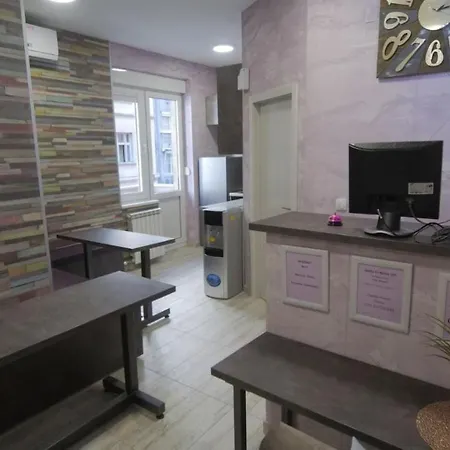 Hostel Stella Di Notte Vip *