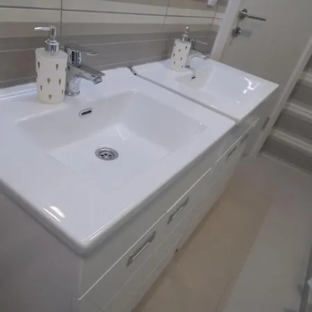 Stella Di Notte Vip 旅馆 *