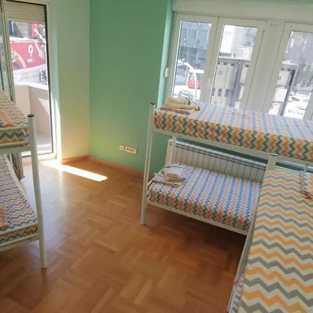 Stella Di Notte Vip Hostel Belgrade