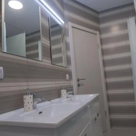 旅馆 Stella Di Notte Vip 贝尔格莱德